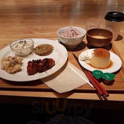 Cafe & Meal Muji 青葉台東急スクエア