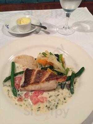 カジュアルフレンチ ぴえにゅ