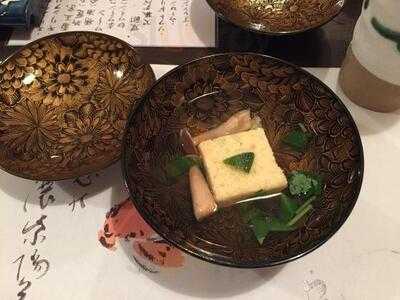 横浜八十八 吉田町店