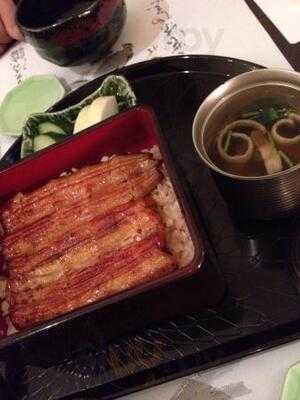 横浜八十八 吉田町店