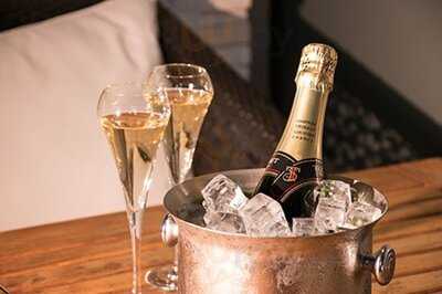 Blt Steak Osaka(ビーエルティーステーキ オーサカ)