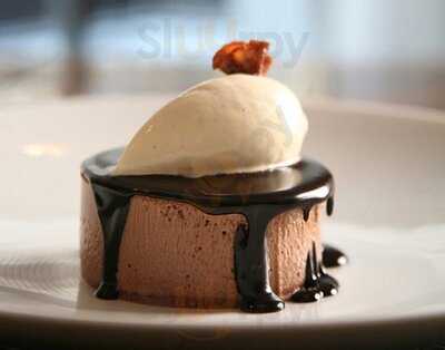 Blt Steak Osaka(ビーエルティーステーキ オーサカ)