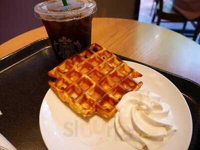 スターバックスコーヒー横浜公園店