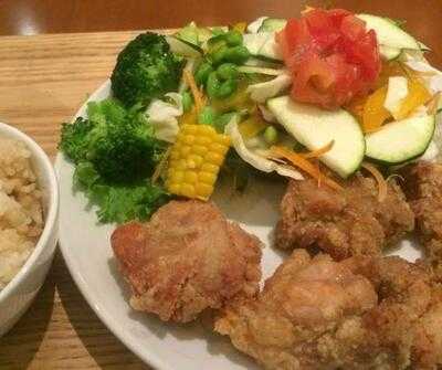 らんまん食堂 Mark Is みなとみらい店