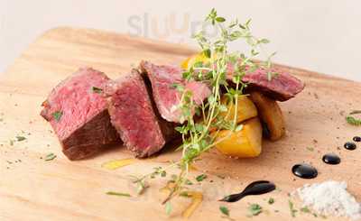 壁の穴 そごう横浜店