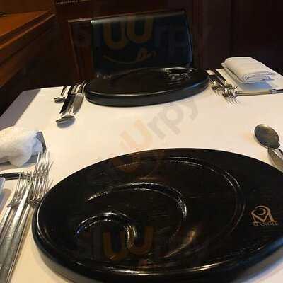 ブラッスリー マノワ