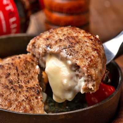 肉バルgaburi 横浜駅前店