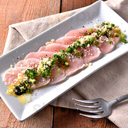 肉バルgaburi 横浜駅前店