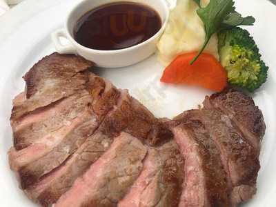 Wine Hall 元町倶楽部 