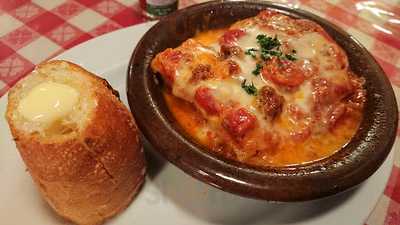 Wine Hall 元町倶楽部 