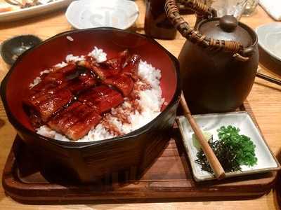 Hub 横浜鶴屋町店