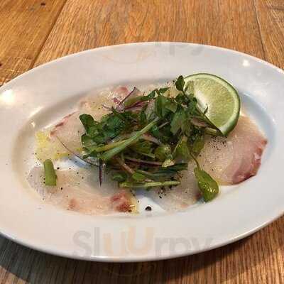 アロハテーブル 飯田橋