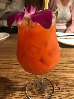 アロハテーブル 飯田橋