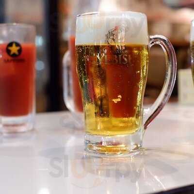 煮込み・もつ焼き 八郎酒場 桜木町店