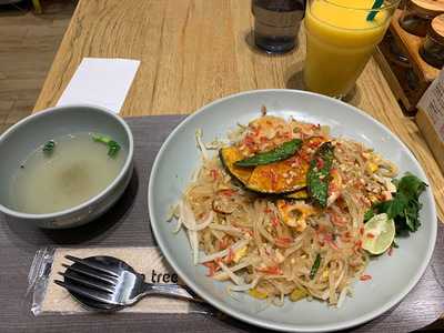 マンゴツリーキッチン グランスタ