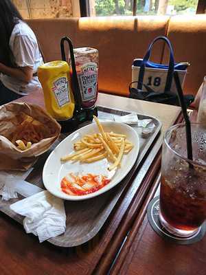 ブールバードカフェアンドナイン