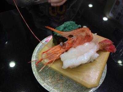 ジャンボおしどり寿司 日野本店