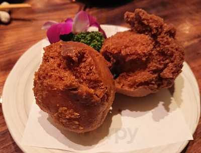 沖縄粟国島料理 あぐぅーん