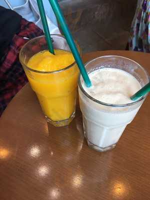 タリーズコーヒー横浜ワールドポーターズ店