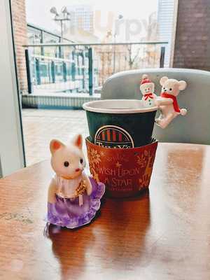 タリーズコーヒー横浜ワールドポーターズ店