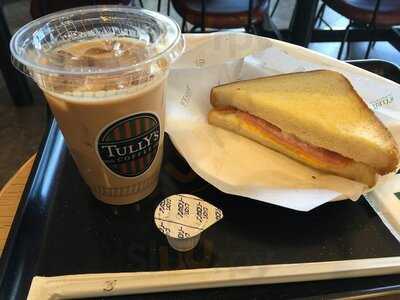 タリーズコーヒー横浜ワールドポーターズ店