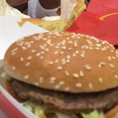 マクドナルド 根岸駅前店