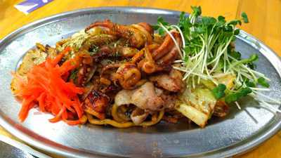 野毛焼きそばセンター まるき 野毛本店