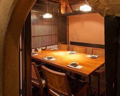 かこいや 丸の内二丁目店