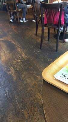 フレッシュネスバーガー 伊勢佐木町店