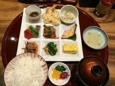 和琉ダイニング あんのん 中目黒店