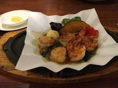 ロイヤルホスト鶴見店