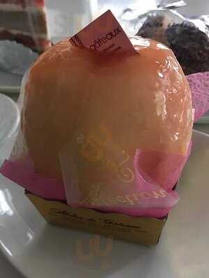 カスタード洋菓子店