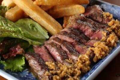 オリエンタル テーブル