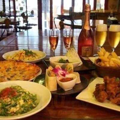 オリエンタル テーブル