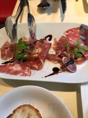 ビストロ・タッキー