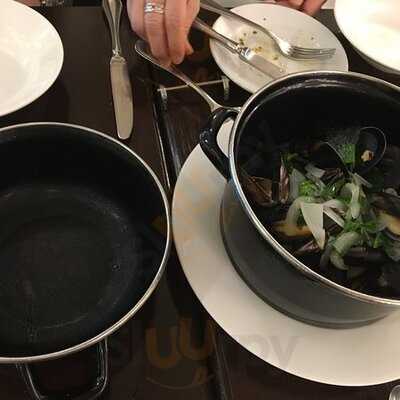 ベルジアンブラッスリーコート ブルージュ 新宿高島屋店