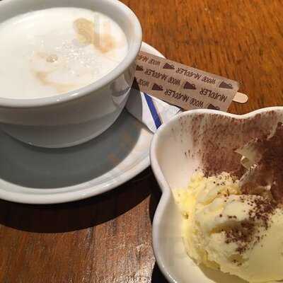 Pizza Salvatore Cuomo センター南