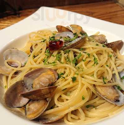 ワイン食堂 ガブガブ