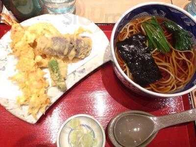 永坂更科 布屋太兵衛