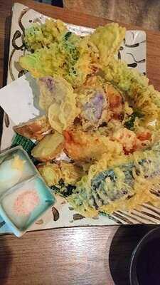 弥平 横浜鶴屋町店