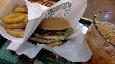 モスバーガー 大倉山店