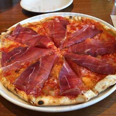 レベッカイータリー