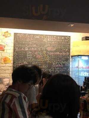 横浜bar De Vinosバルデビノス