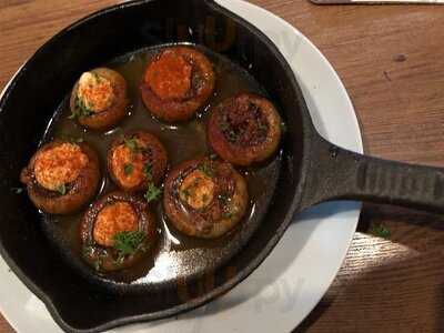 横浜bar De Vinosバルデビノス