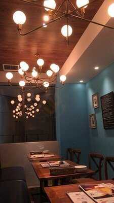 イタリアン バール 2538 神田店