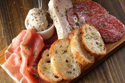 伊勢佐木バル333