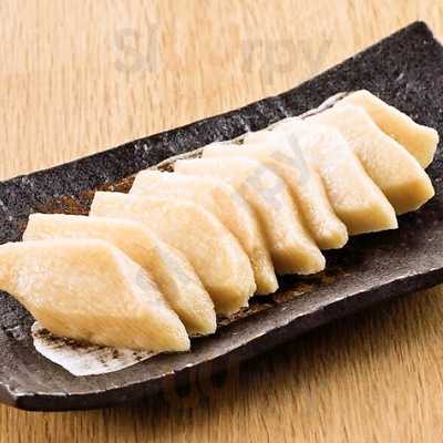 えこひいき 関内セルテ店