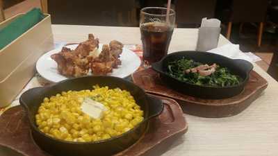 ガスト 横浜睦町店