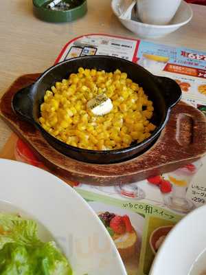 ガスト 横浜睦町店