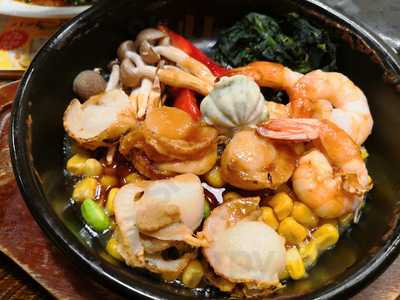 ガスト 横浜睦町店